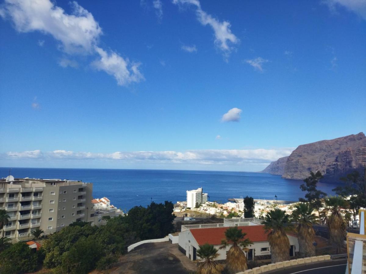 Luxury Apartment With Stunning Ocean View Puerto de Santiago  Buitenkant foto