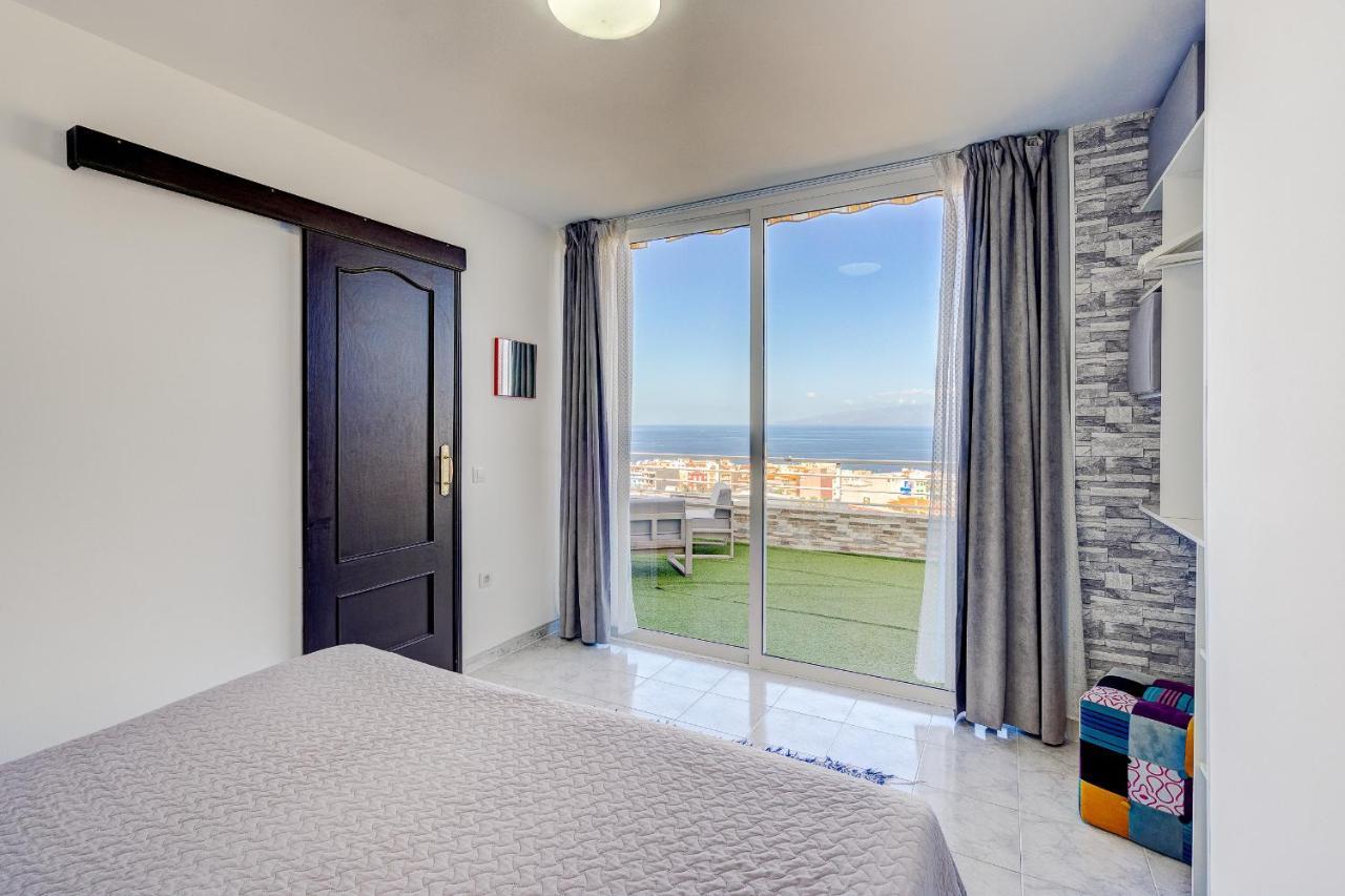 Luxury Apartment With Stunning Ocean View Puerto de Santiago  Buitenkant foto